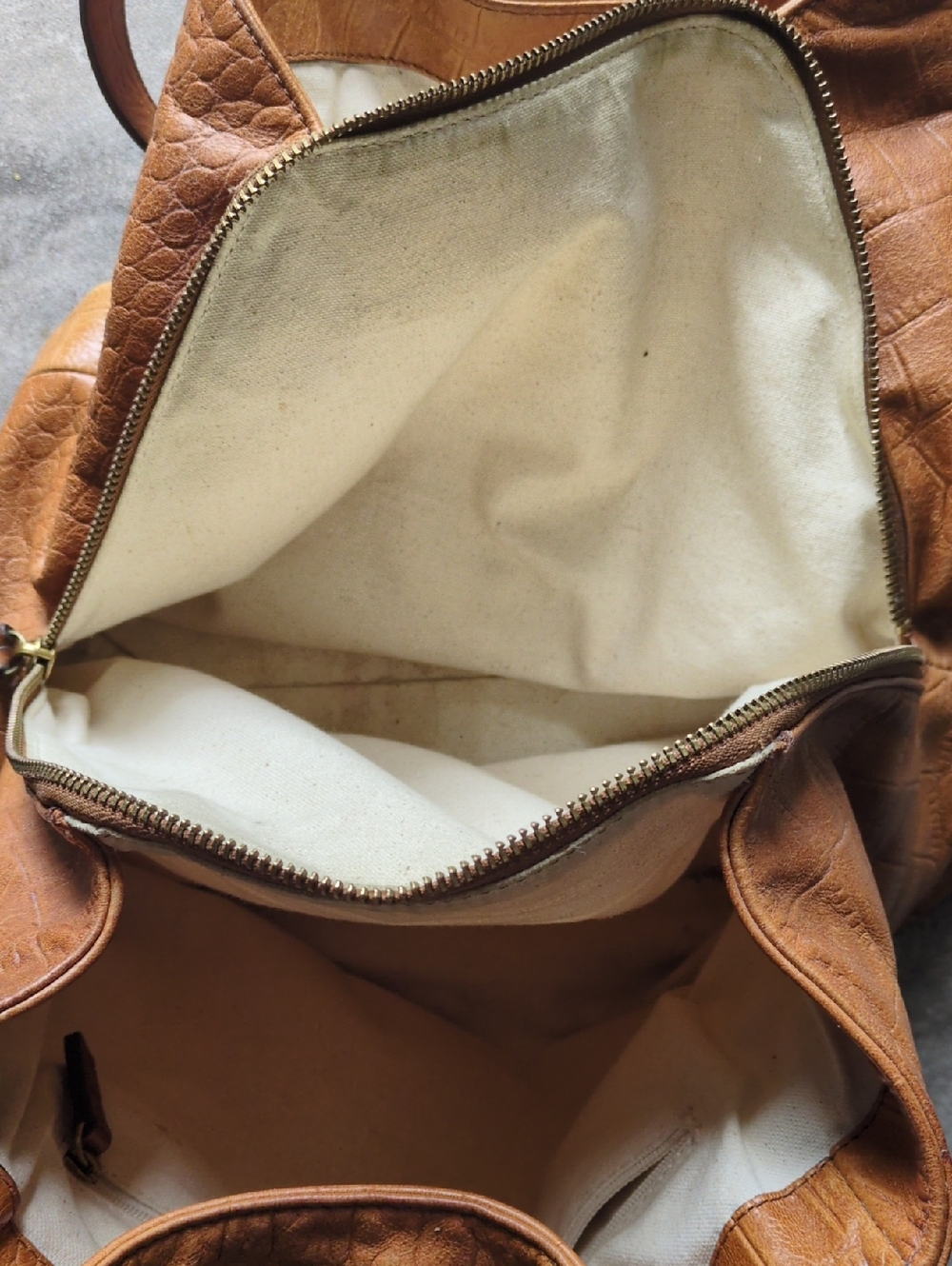 Margot Tan Croc-Embossed Leather Shoulder Bag - Picture 9 of 10